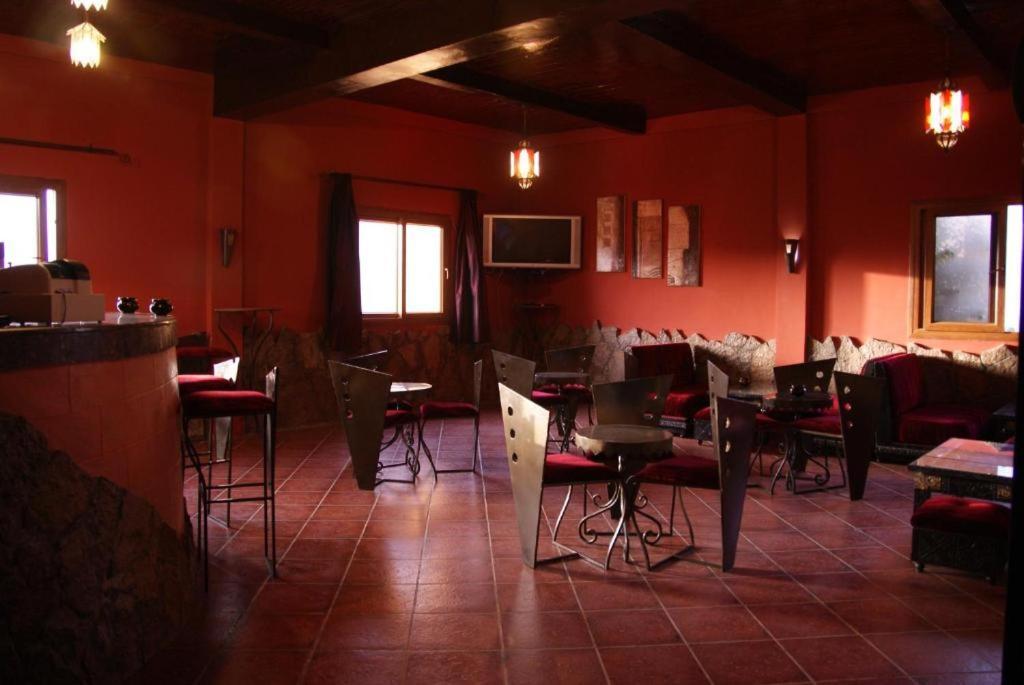 Click Excursions Tafraoute Hotel Taddart Bagian luar foto