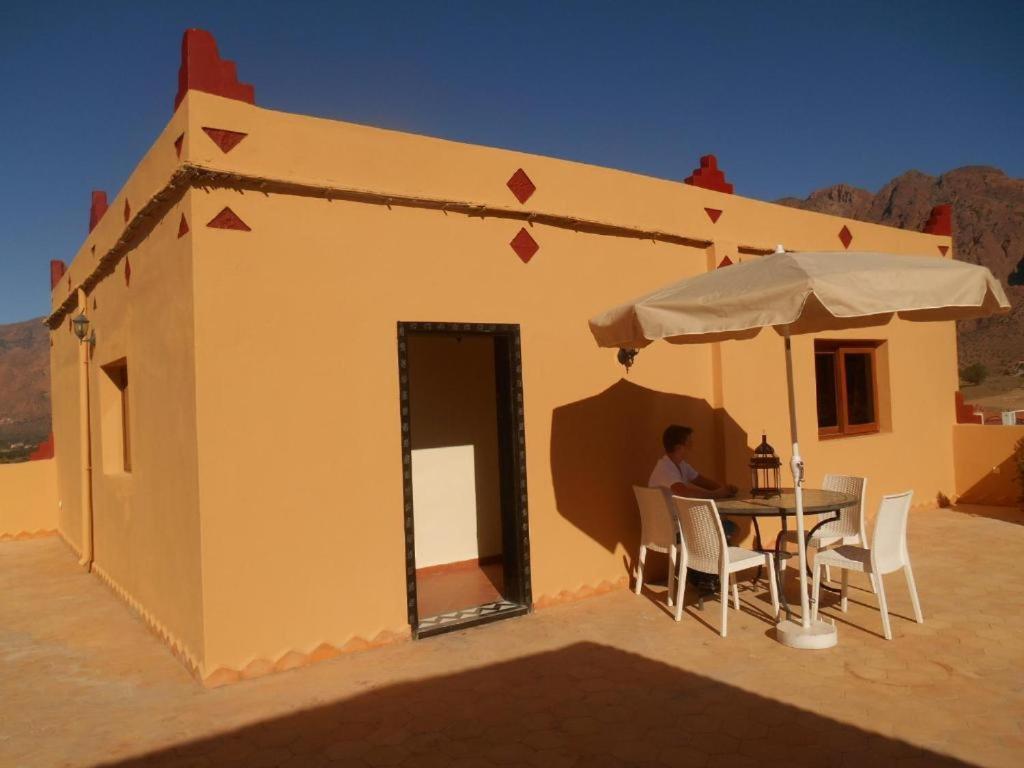 Click Excursions Tafraoute Hotel Taddart Bagian luar foto