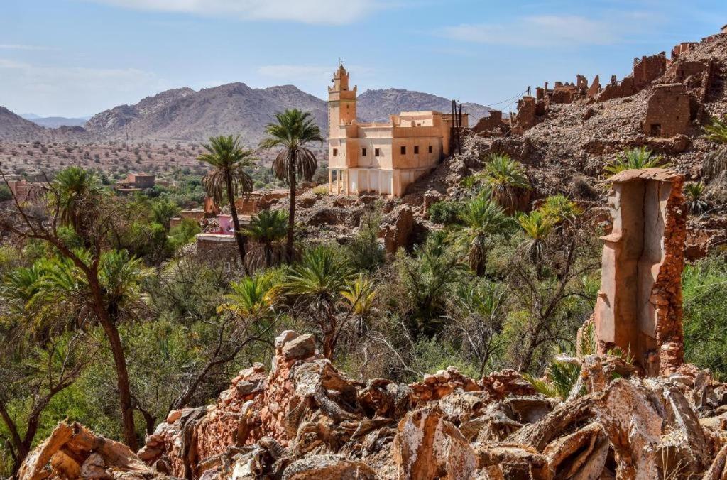 Click Excursions Tafraoute Hotel Taddart Bagian luar foto