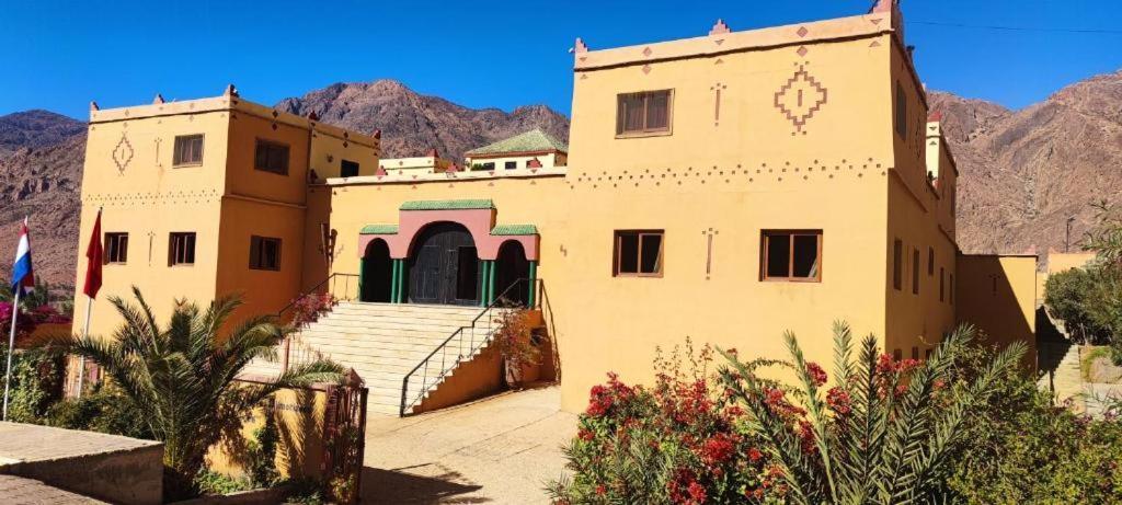 Click Excursions Tafraoute Hotel Taddart Bagian luar foto